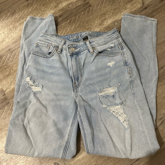 American Eagle Jeans - Picture 2 of 6